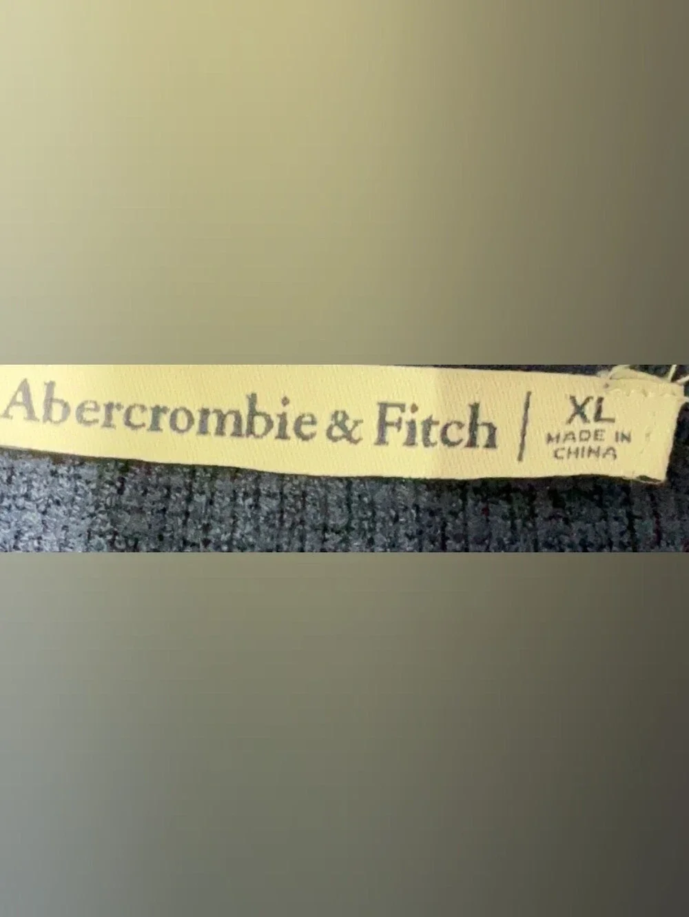 Abercrombie & Fitch Navy 